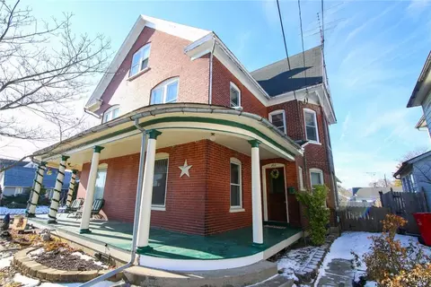 266 Broad St, Bath, PA 18014 photo 3