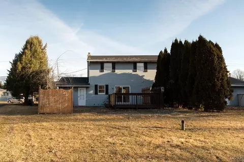 532 E Main St, Bath, PA 18014 photo 25