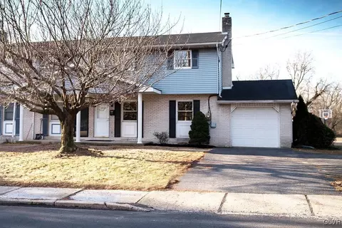 532 E Main St, Bath, PA 18014 photo 1