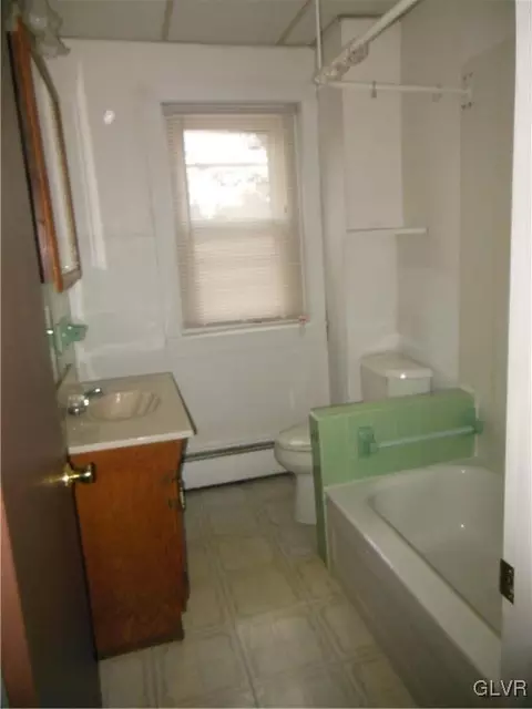 233 E Union Blvd, Bethlehem, PA 18018 photo 13