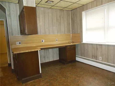 233 E Union Blvd, Bethlehem, PA 18018 photo 4