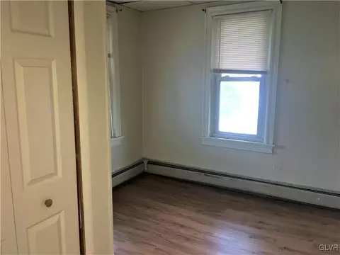 317 E Garrison St, Bethlehem, PA 18018 photo 12