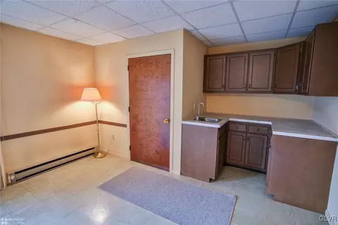 313 Spring St, Bethlehem, PA 18018 photo 14