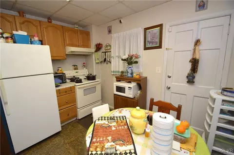 1135 E 3rd St, Bethlehem, PA 18015 photo 7