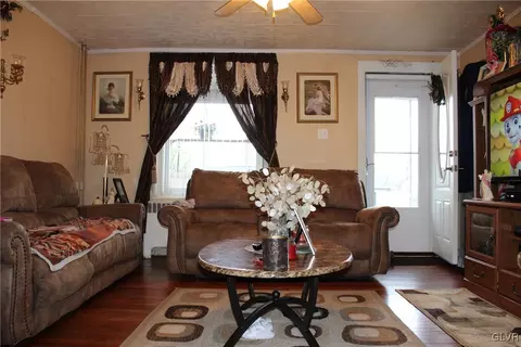 1508 E 7th St, Bethlehem, PA 18015 photo 5