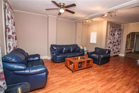 1251 E 3rd St, Bethlehem, PA 18015 photo 4