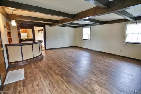 653 Dell Rd, Bath, PA 18014 photo 27