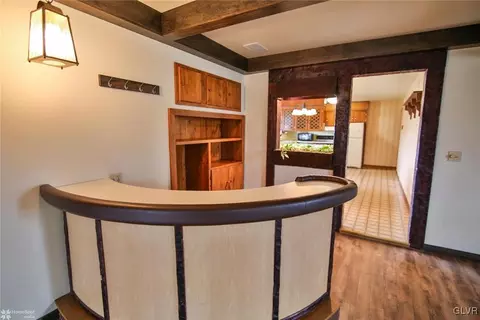 653 Dell Rd, Bath, PA 18014 photo 28
