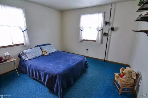 653 Dell Rd, Bath, PA 18014 photo 19