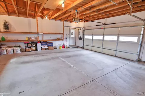 653 Dell Rd, Bath, PA 18014 photo 34