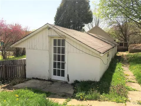 3070 Springtown Rd, Hellertown, PA 18055 photo 28