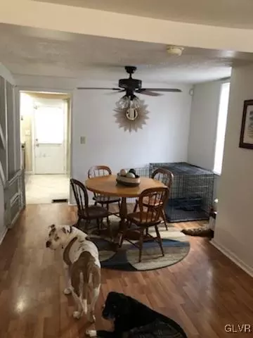 416 E Garrison St, Bethlehem, PA 18018 photo 3