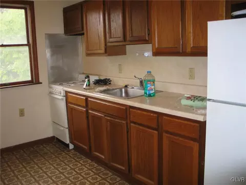 233 E Broad, Bethlehem, PA 18018 photo 7