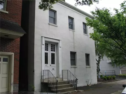233 E Broad, Bethlehem, PA 18018 photo 1