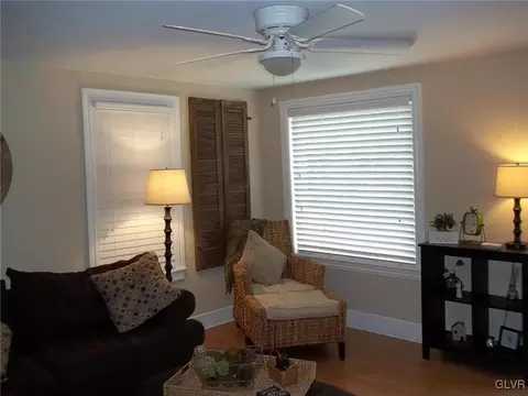 253 E Garrison St, Bethlehem, PA 18018 photo 11