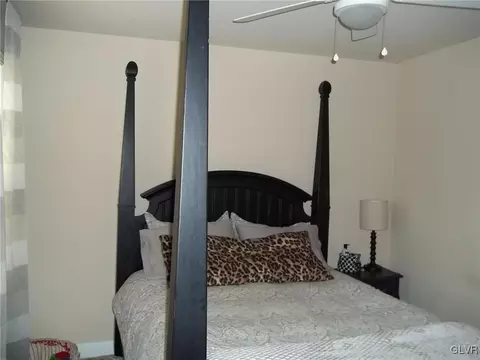 253 E Garrison St, Bethlehem, PA 18018 photo 15
