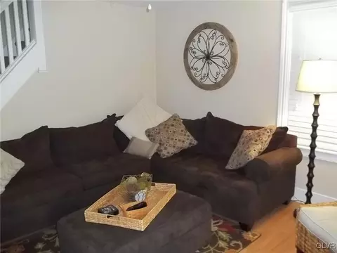 253 E Garrison St, Bethlehem, PA 18018 photo 10