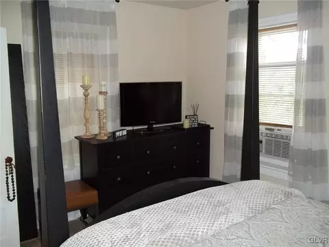 253 E Garrison St, Bethlehem, PA 18018 photo 14