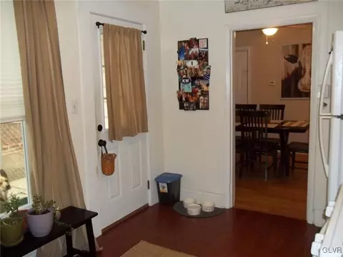 253 E Garrison St, Bethlehem, PA 18018 photo 5