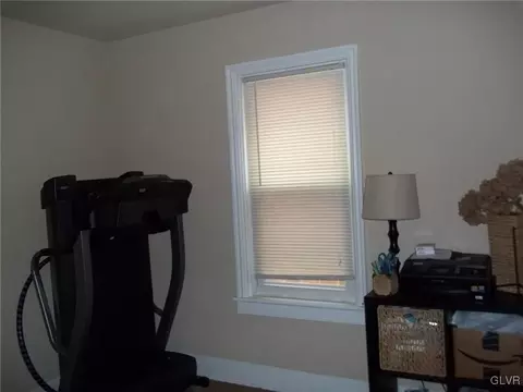 253 E Garrison St, Bethlehem, PA 18018 photo 16