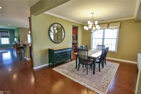 1011 Declaration Dr, Bethlehem, PA 18017 photo 6