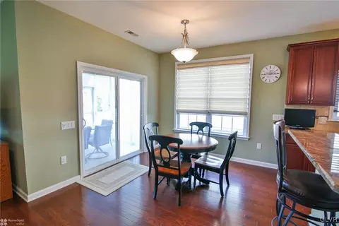 1011 Declaration Dr, Bethlehem, PA 18017 photo 14