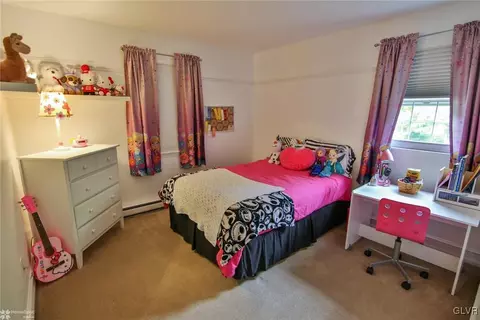 365 Devonshire Dr, Bethlehem, PA 18017 photo 12