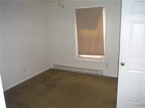 47 E North St, Bethlehem, PA 18018 photo 8