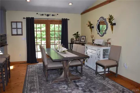 129 E Mountain Rd, Wind Gap, PA 18091 photo 20