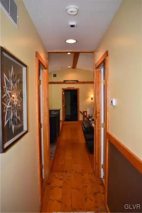 129 E Mountain Rd, Wind Gap, PA 18091 photo 28