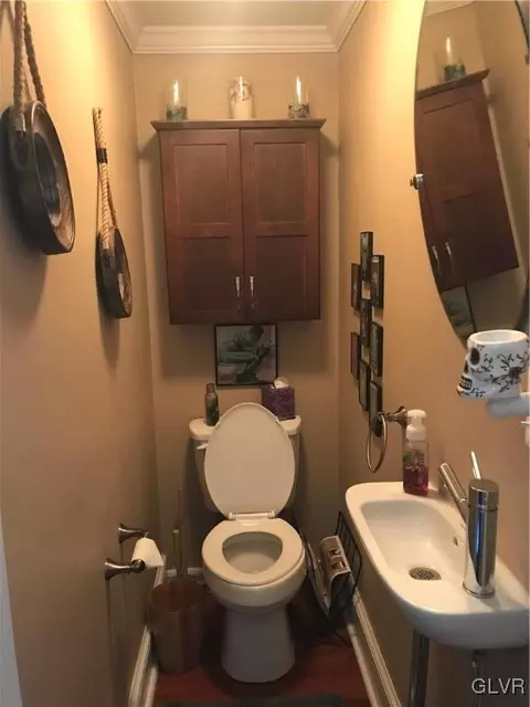 522 Maple St, Bethlehem, PA 18018 photo 5