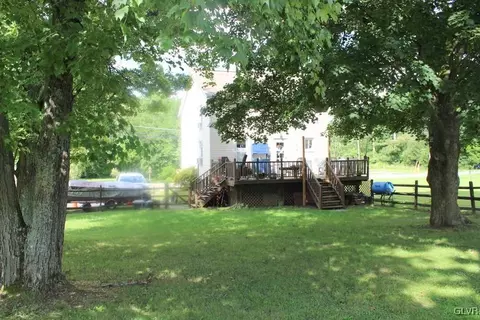 303 E 3rd St, Wind Gap, PA 18091 photo 20