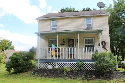 303 E 3rd St, Wind Gap, PA 18091 photo 1