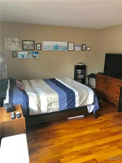 329 Spring St, Bethlehem, PA 18018 photo 8