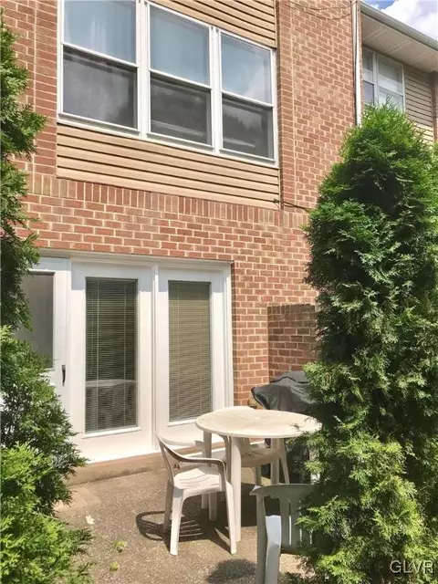 329 Spring St, Bethlehem, PA 18018 photo 16