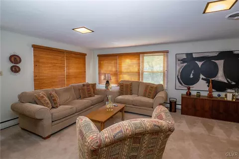 4 Wendy Rd, Reading, PA 19601 photo 13