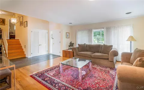 4 Wendy Rd, Reading, PA 19601 photo 4