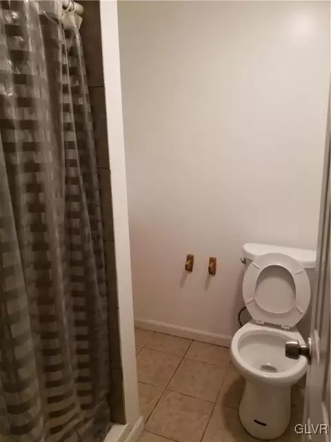 1206 E 3rd St, Bethlehem, PA 18015 photo 4