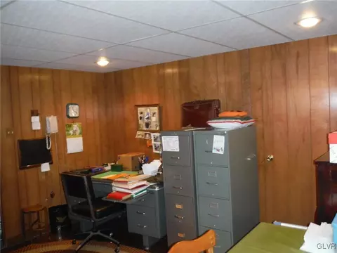 235 E Northampton St, Bath, PA 18014 photo 17