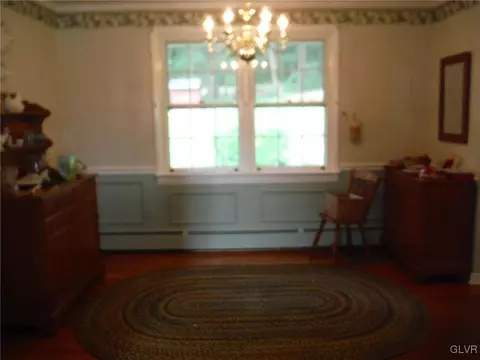 235 E Northampton St, Bath, PA 18014 photo 7