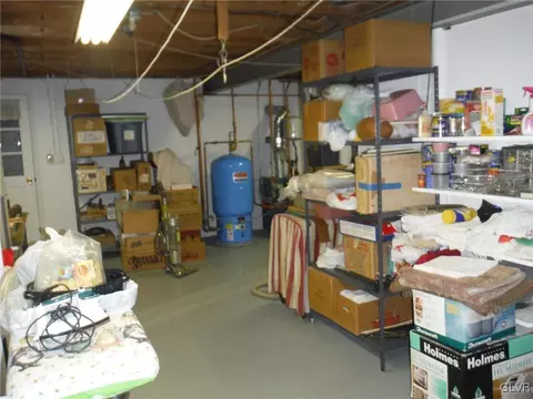 235 E Northampton St, Bath, PA 18014 photo 19