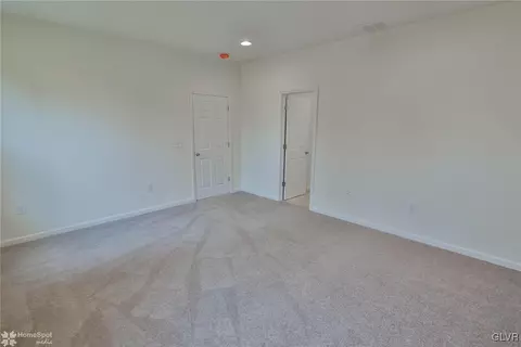 2811 Keystone St, Bethlehem, PA 18020 photo 21