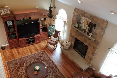 2772 Grapevine Ct, Bath, PA 18014 photo 39