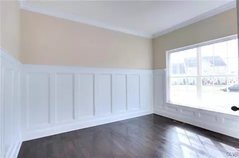 5301 Braddock Ct, Bethlehem, PA 18017 photo 7