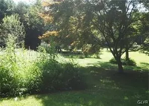 16 Codorus Rd, Barnesville, PA 18214 photo 5
