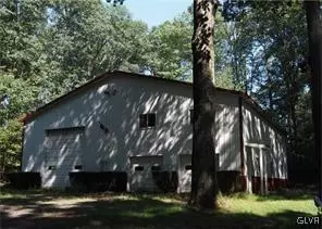 16 Codorus Rd, Barnesville, PA 18214 photo 8