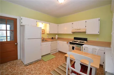 1247 E 3rd St, Bethlehem, PA 18015 photo 6