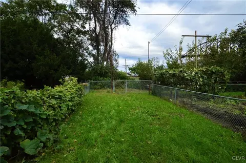 1247 E 3rd St, Bethlehem, PA 18015 photo 18