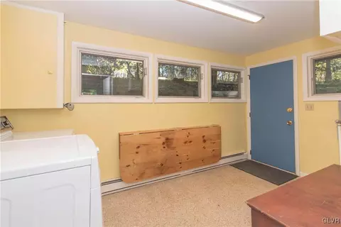 3379 Drifting Dr, Hellertown, PA 18055 photo 14