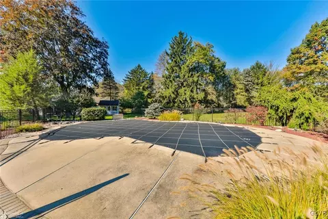 653 E Macada Rd, Bethlehem, PA 18017 photo 37